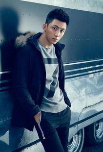 黄景瑜照片最新爆料微博,帅气魅力引网友热议 第3张 黄景瑜照片最新爆料微博,帅气魅力引网友热议 第3张